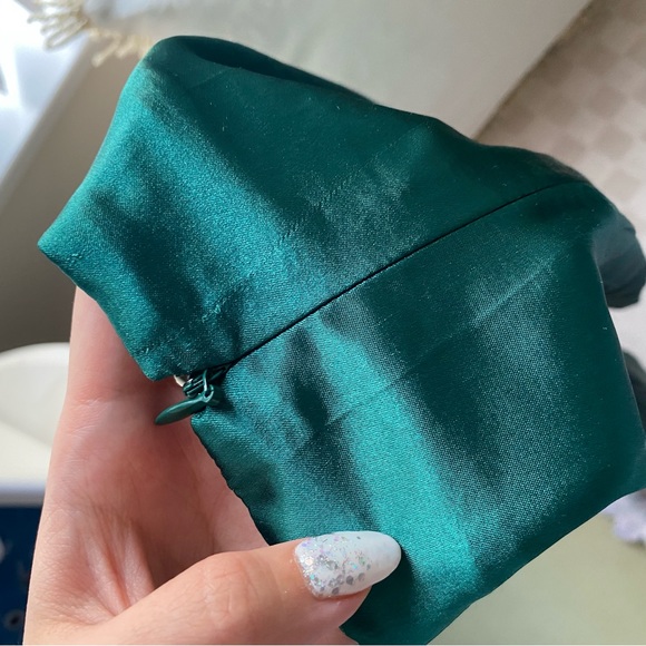 SHEIN Green Satin Slit Mini Skirt - Picture 5 of 8